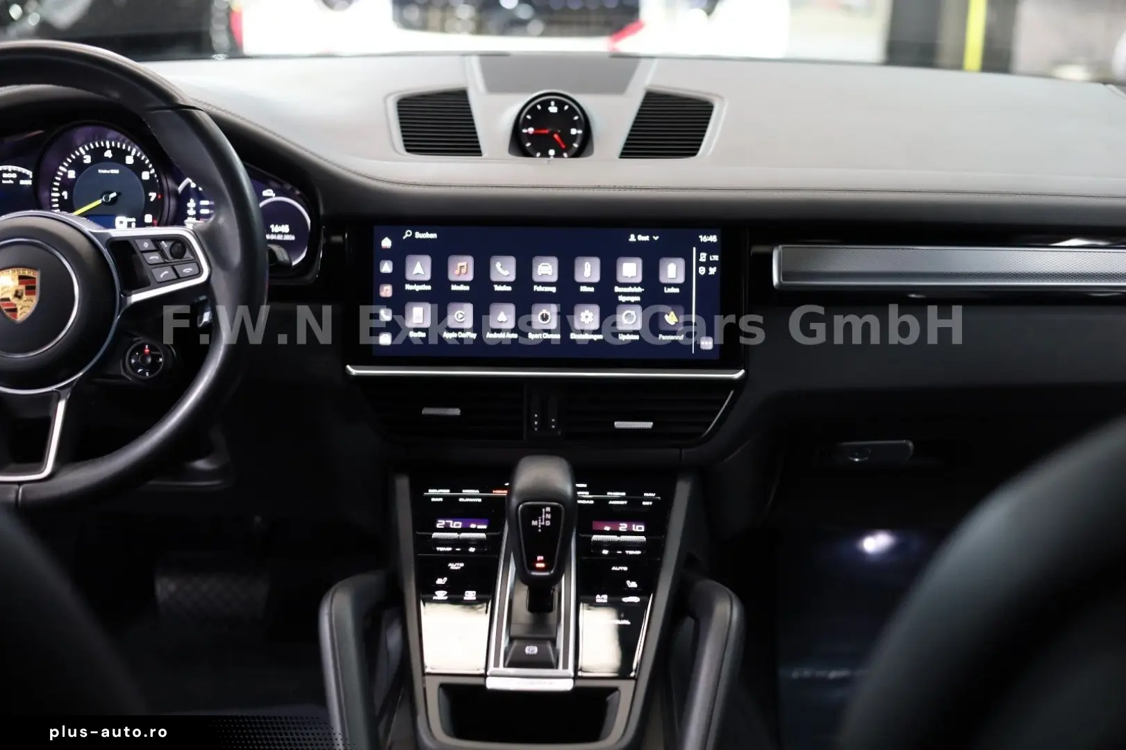 PORSCHE Cayenne Coupe E-Hybrid Platinum Edition_Matrix