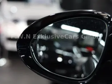 PORSCHE Cayenne Coupe E-Hybrid Platinum Edition_Matrix