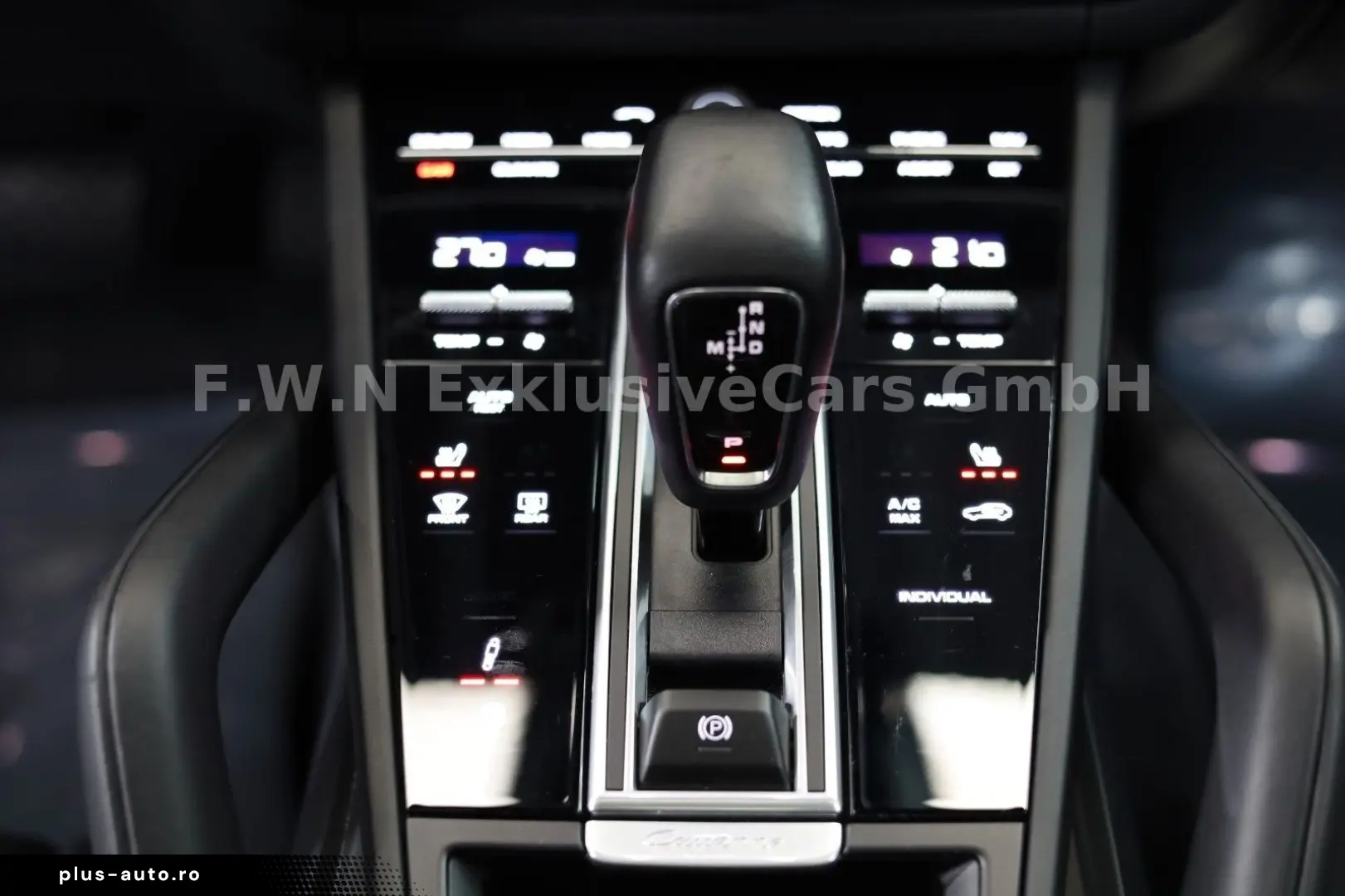 PORSCHE Cayenne Coupe E-Hybrid Platinum Edition_Matrix