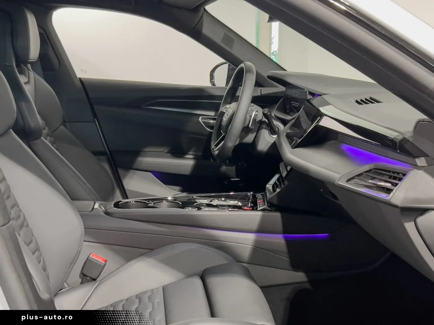 AUDI e-Tron GT Quattro_Navi_Matrix_Head Up