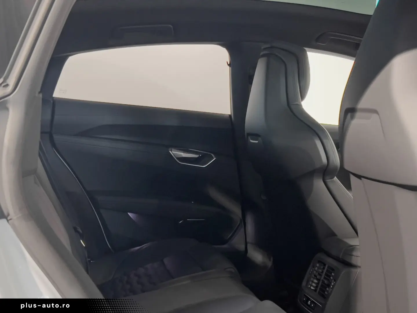 AUDI e-Tron GT Quattro_Navi_Matrix_Head Up