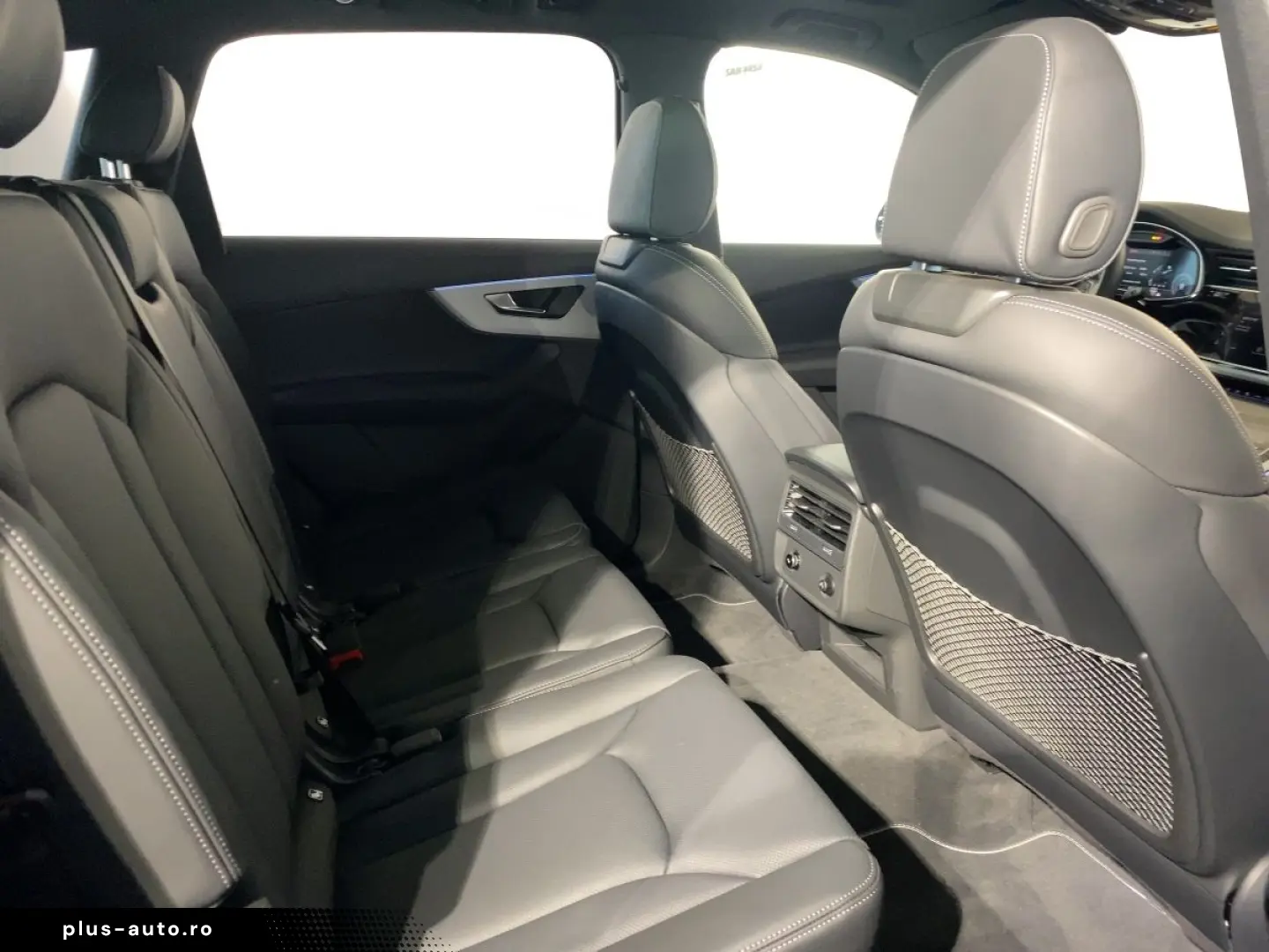 AUDI Q7 50 TDI Quattro_7_Locuri_Navi_Matrix_Pano