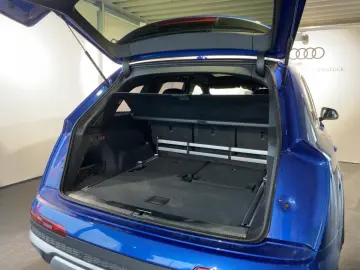 AUDI Q7 50 TDI Quattro_7_Locuri_Navi_Matrix_Pano