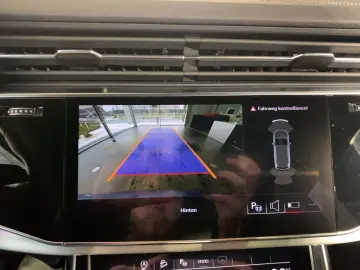 AUDI Q7 50 TDI Quattro_7_Locuri_Navi_Matrix_Pano
