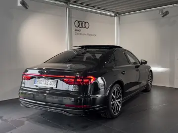 AUDI A8 50 TDI Quattro S-Line_Navi_Matrix_Head Up_B&O