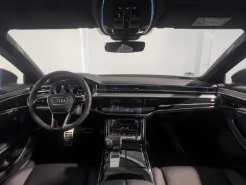 AUDI A8 50 TDI Quattro S-Line_Navi_Matrix_Head Up_B&O