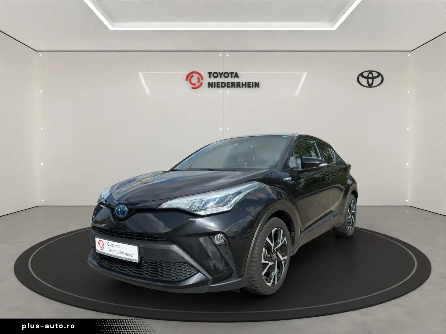 TOYOTA C-HR Hybrid Team D NAVI RFK LED ALLWETTER