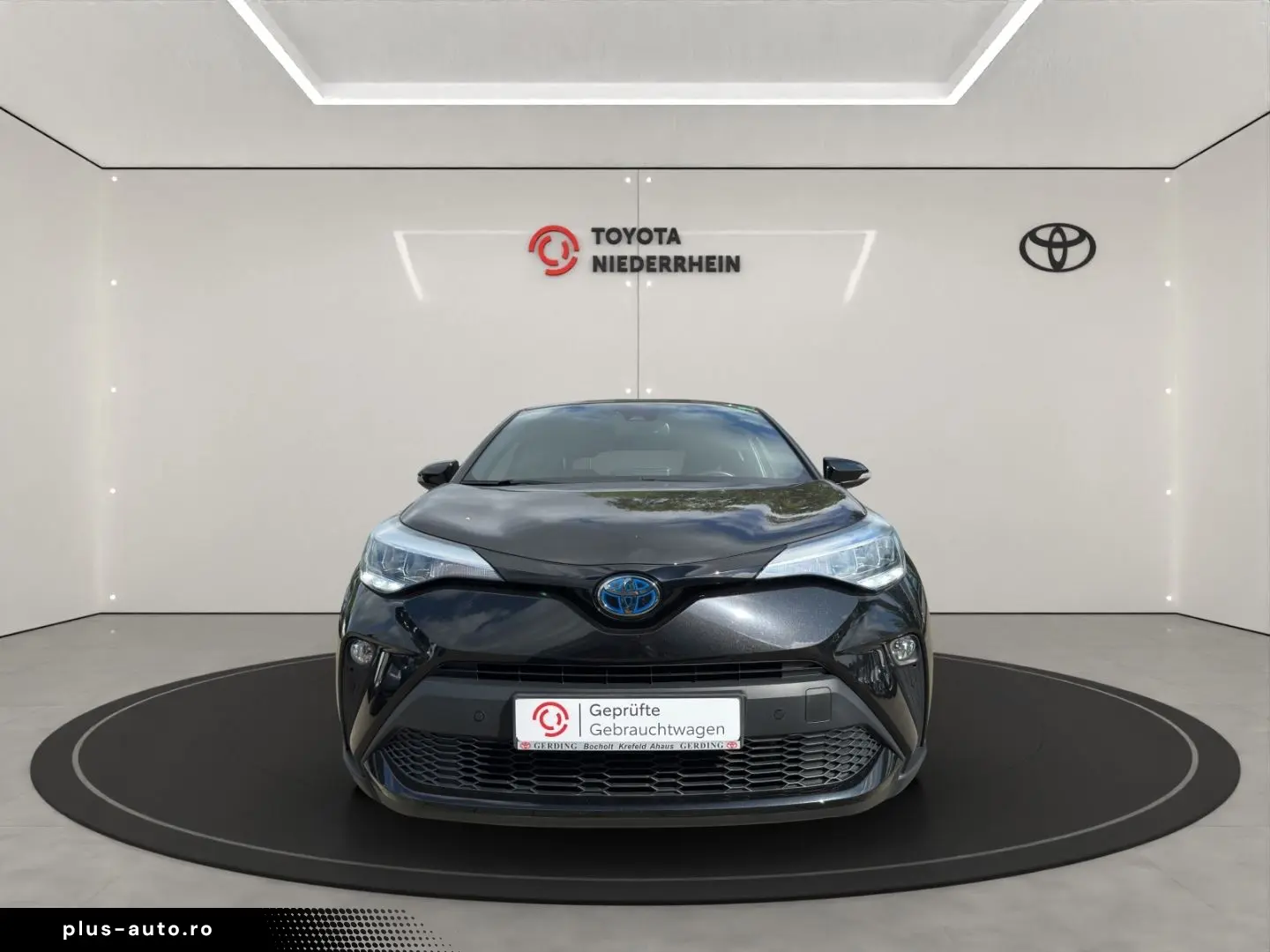 TOYOTA C-HR Hybrid Team D NAVI RFK LED ALLWETTER