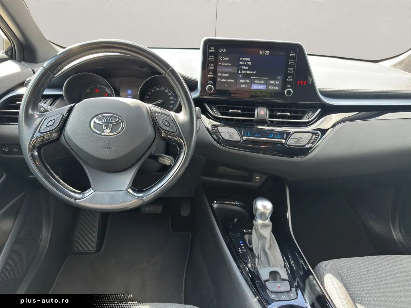 TOYOTA C-HR Hybrid Team D NAVI RFK LED ALLWETTER