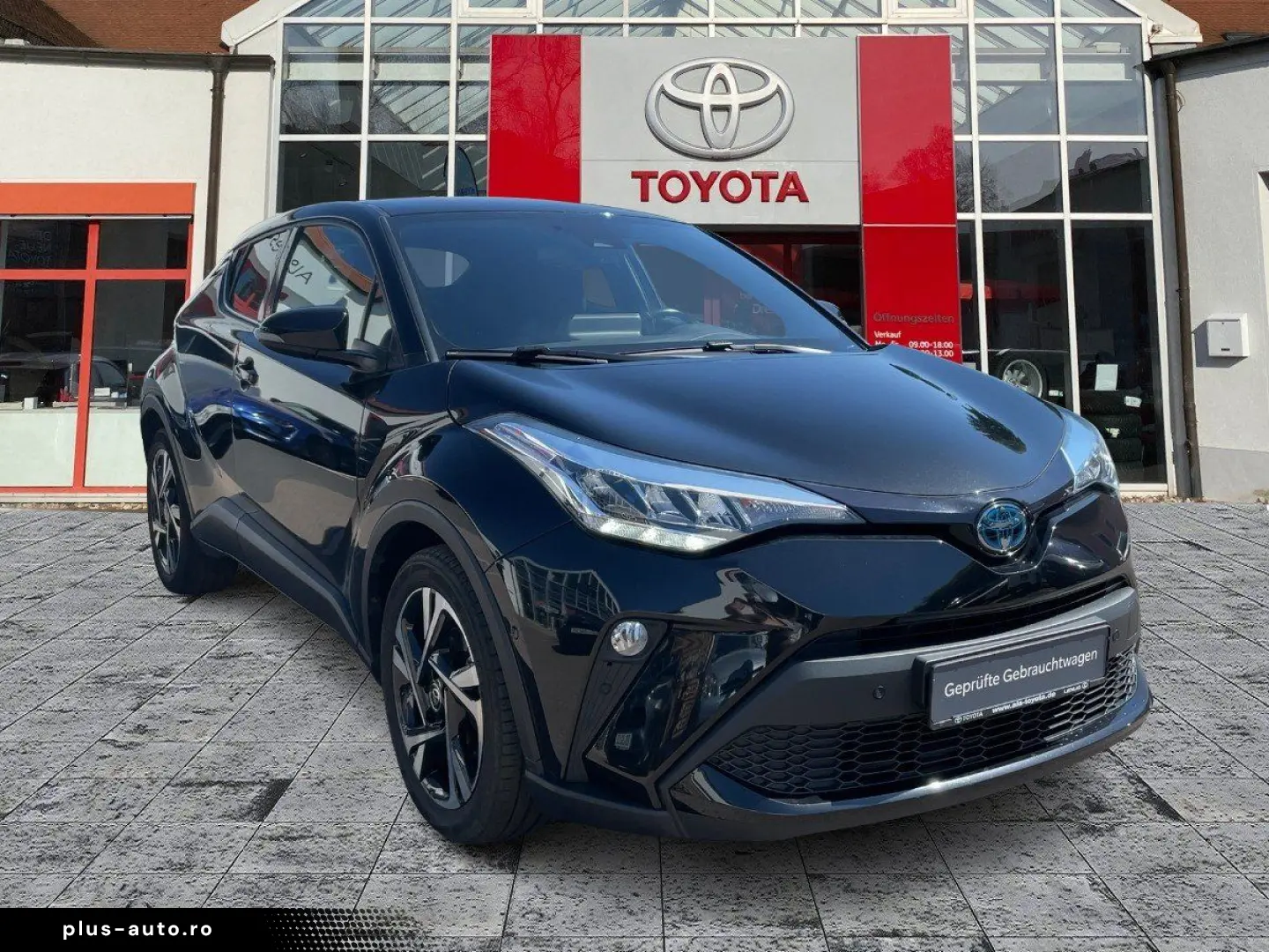 TOYOTA C-HR 2.0 Hybrid Team D ACC LED Navi SHZ 2xKlima