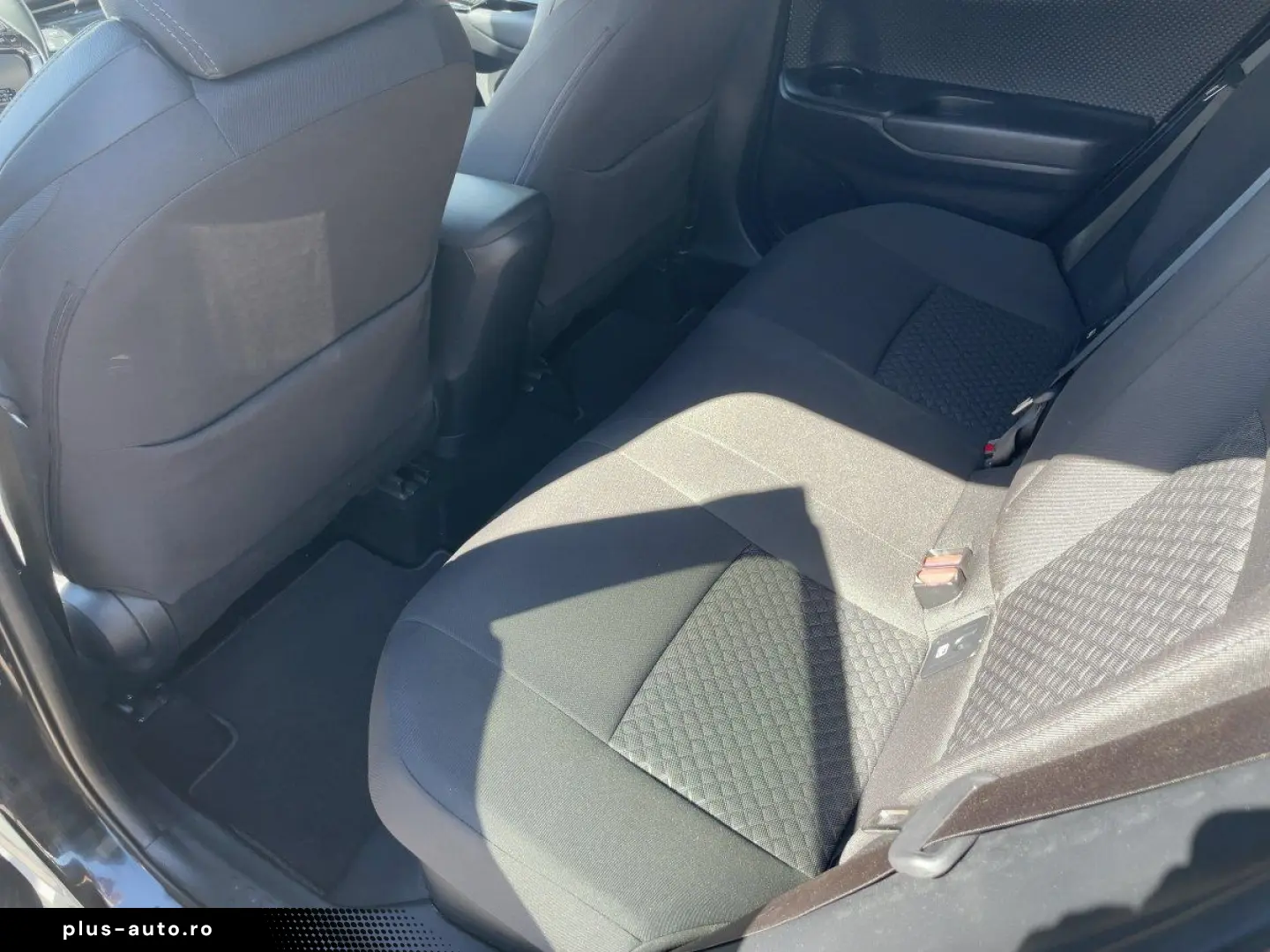 TOYOTA C-HR 2.0 Hybrid Team D ACC LED Navi SHZ 2xKlima