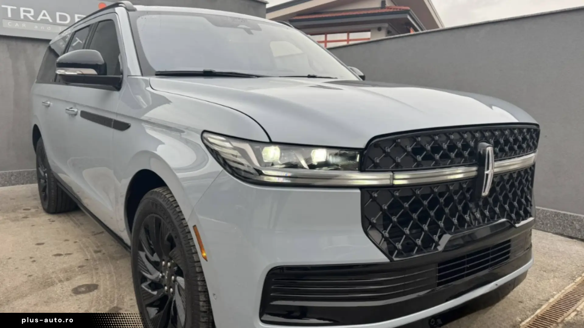 Lincoln Navigator BLACK LABEL 3.5L V6
