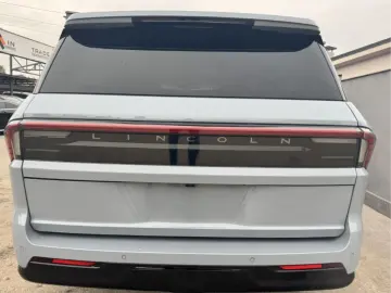 Lincoln Navigator BLACK LABEL 3.5L V6