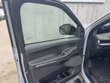 Lincoln Navigator BLACK LABEL 3.5L V6