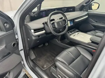 Lincoln Navigator BLACK LABEL 3.5L V6