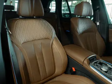 BMW X5 50e M Sport Sky AHK HK ventilatie  masaj