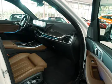 BMW X5 50e M Sport Sky AHK HK ventilatie  masaj