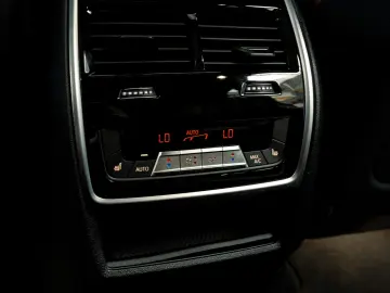 BMW X5 50e M Sport Sky AHK HK ventilatie  masaj
