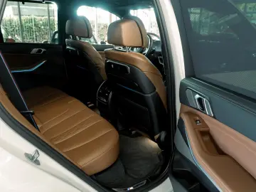 BMW X5 50e M Sport Sky AHK HK ventilatie  masaj