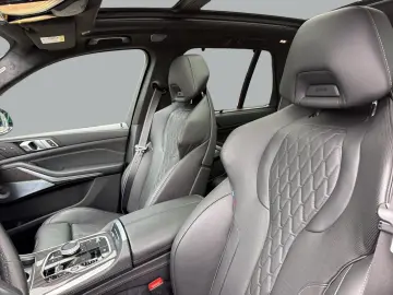 BMW X5 xDrive50e M Sport Package Pro