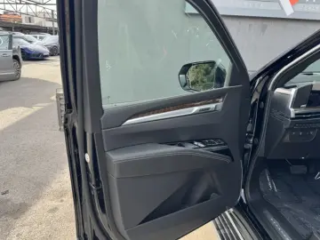 Cadillac Escalade 6.2L V8 FACELIFT MY2026