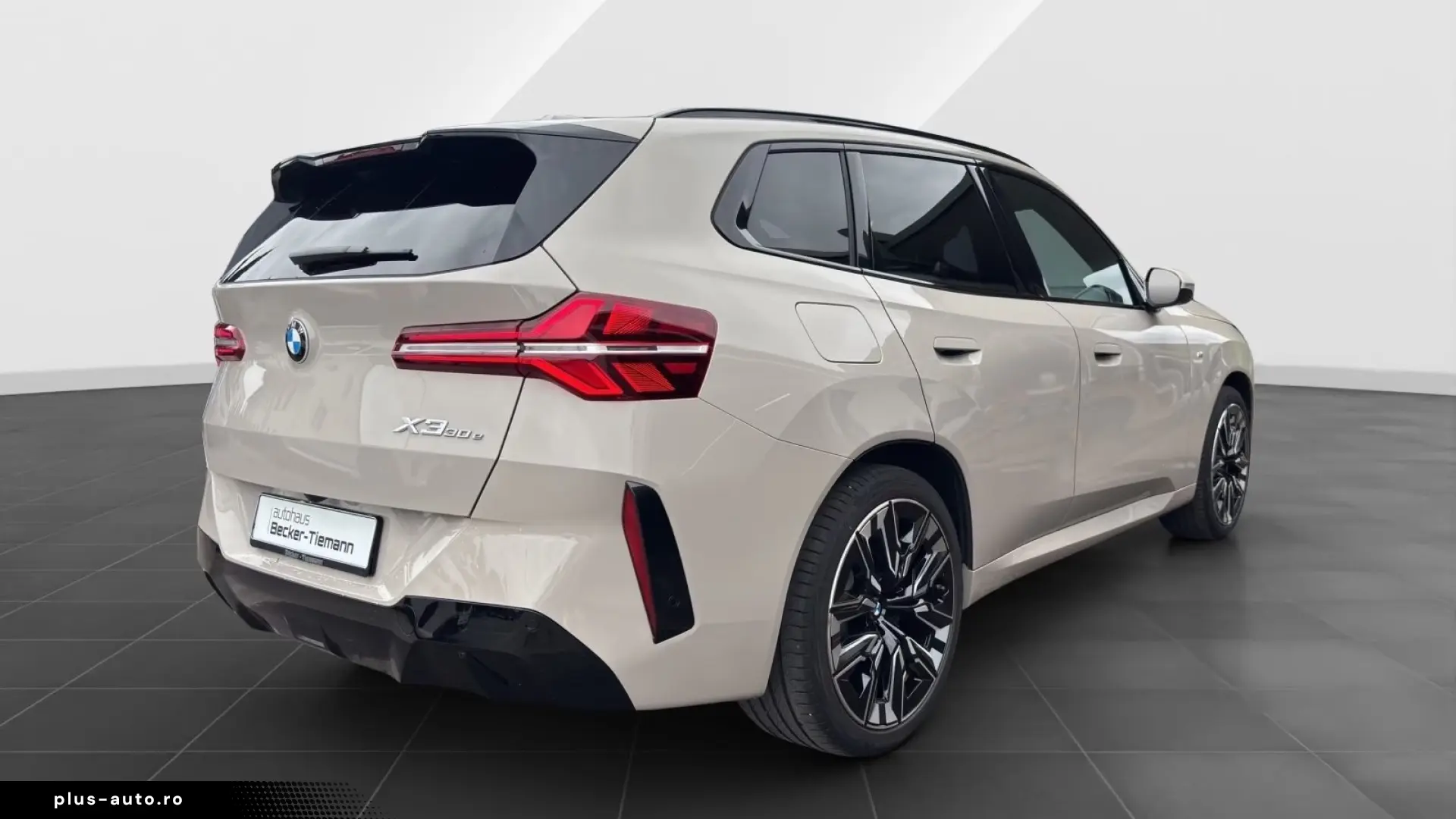 BMW X3 30e xDrive   M Sport Panoramic  ventilatie  360