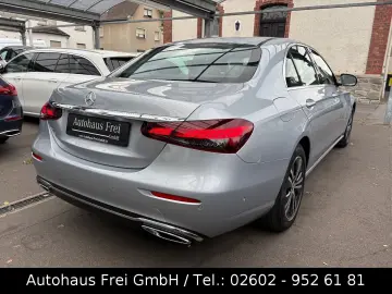 MERCEDES-BENZ E 220 Limousine Avantgarde 1-HAND LED …