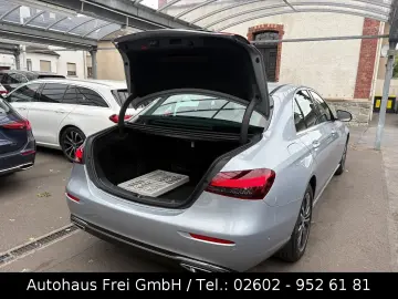 MERCEDES-BENZ E 220 Limousine Avantgarde 1-HAND LED …