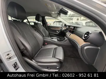 MERCEDES-BENZ E 220 Limousine Avantgarde 1-HAND LED …