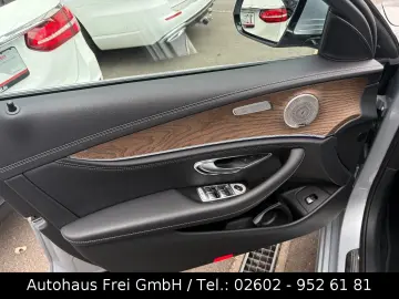MERCEDES-BENZ E 220 Limousine Avantgarde 1-HAND LED …
