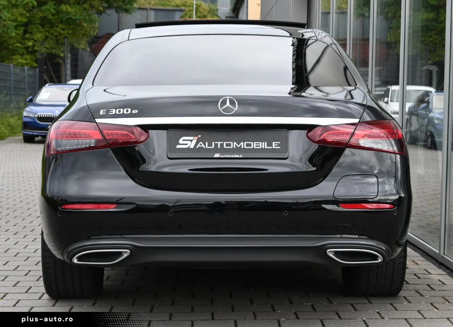 MERCEDES-BENZ E 300 e Lim.  NIGHT ACC PANO MULTIBEAM 8-FACH