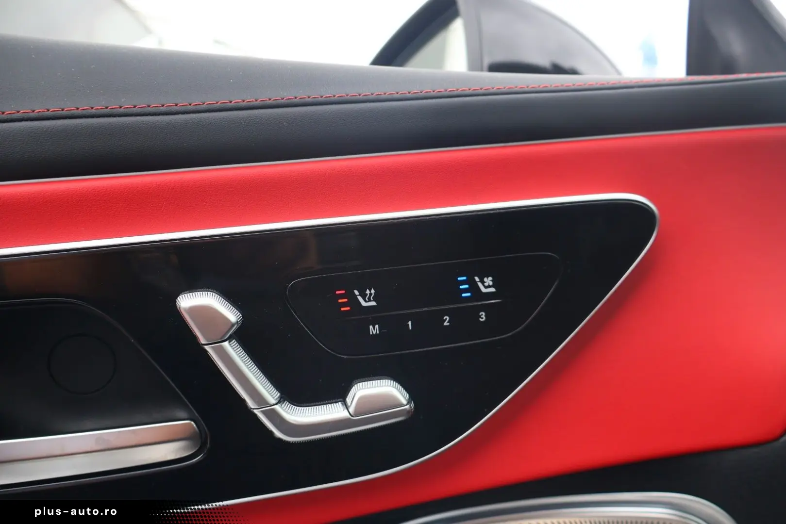 MERCEDES-BENZ CLE 53 4MATIC   BURMESTER 360  CARPLAY PANO