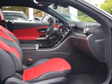 MERCEDES-BENZ CLE 53 4MATIC   BURMESTER 360  CARPLAY PANO