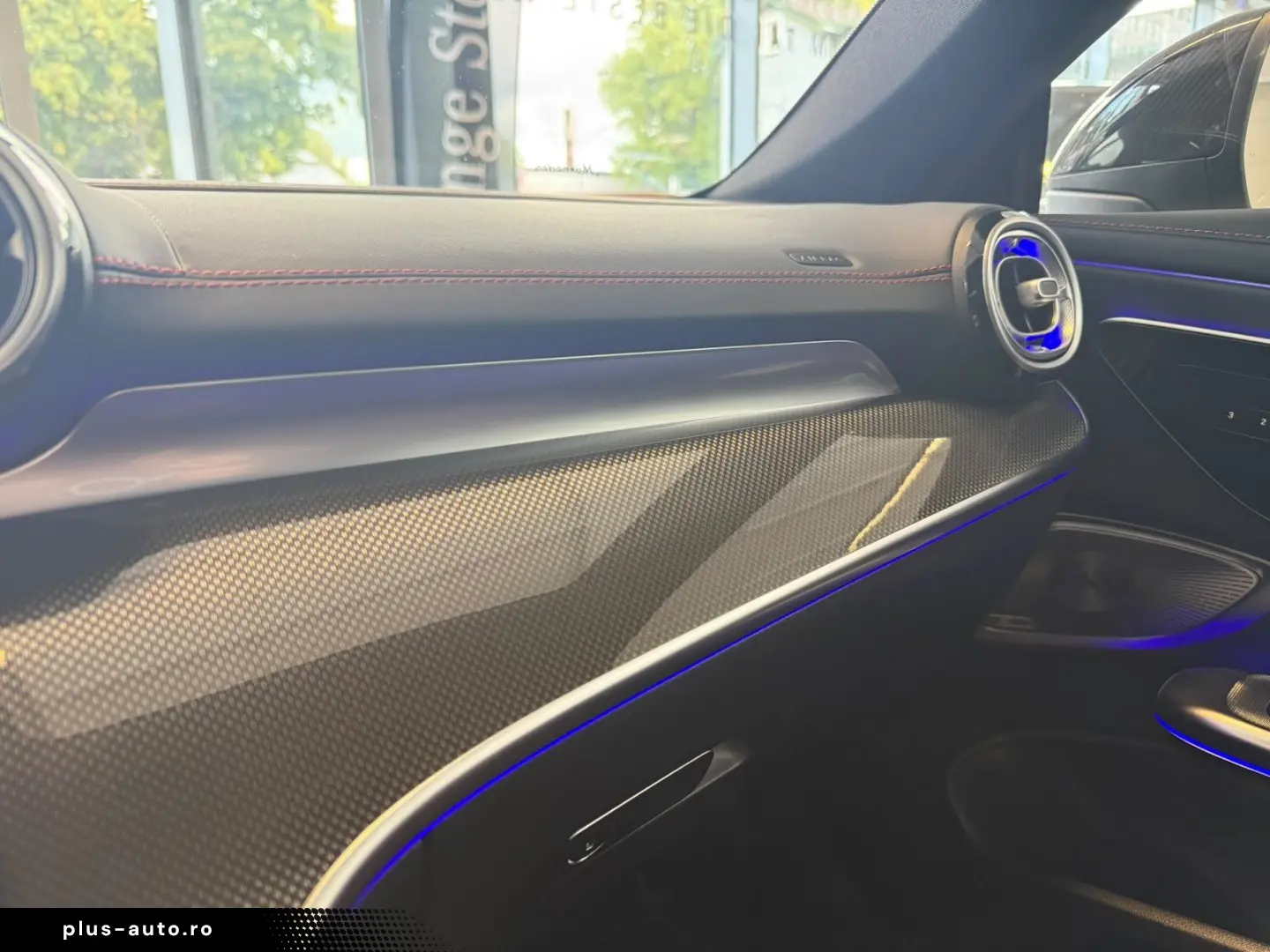 MERCEDES-BENZ CLE 53 4M  PERF PANO HUD BURM DISTR MEMORY 360