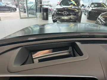 MERCEDES-BENZ CLE 53 4M  PERF PANO HUD BURM DISTR MEMORY 360