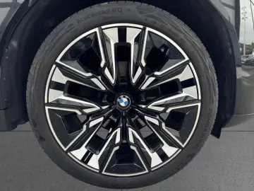 BMW X3 30e xDr LiveProf  360  H K Panoramic  ventilatie