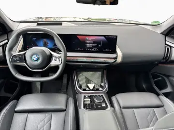 BMW X3 30e xDr LiveProf  360  H K Panoramic  ventilatie