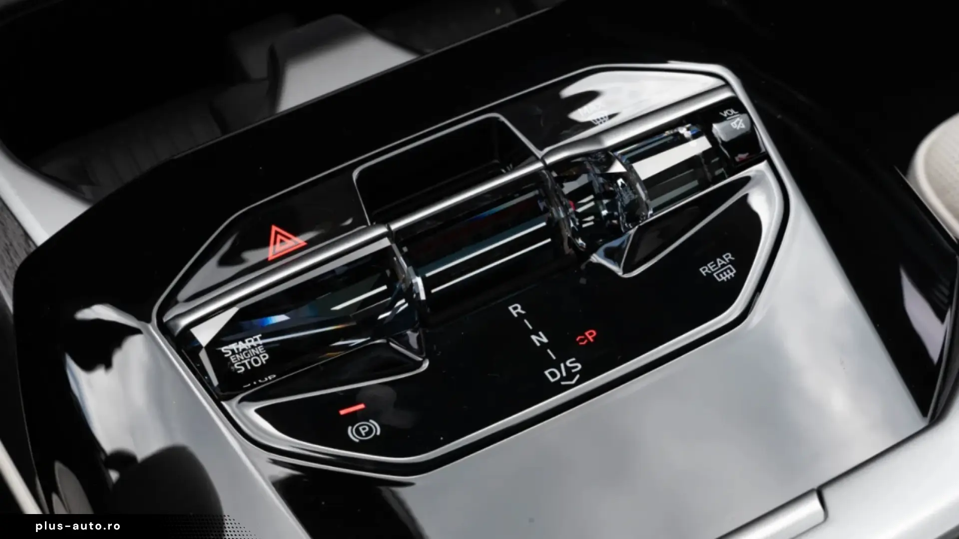 BMW 7 Series  740 xDrive Facelift MY2027