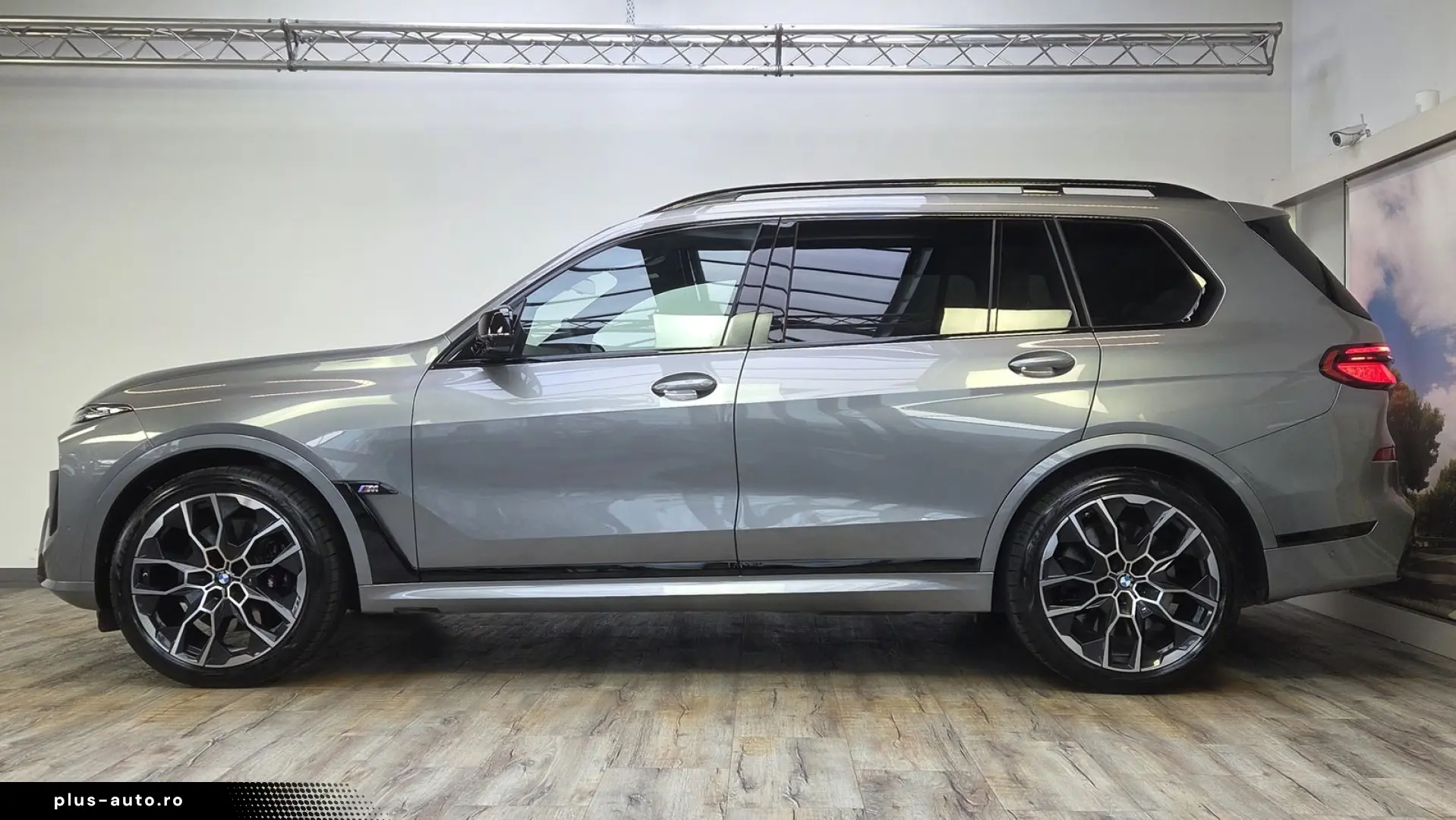 BMW X7 M60i Kristall Sky DrivePro AHK ACC Sitzlüft.