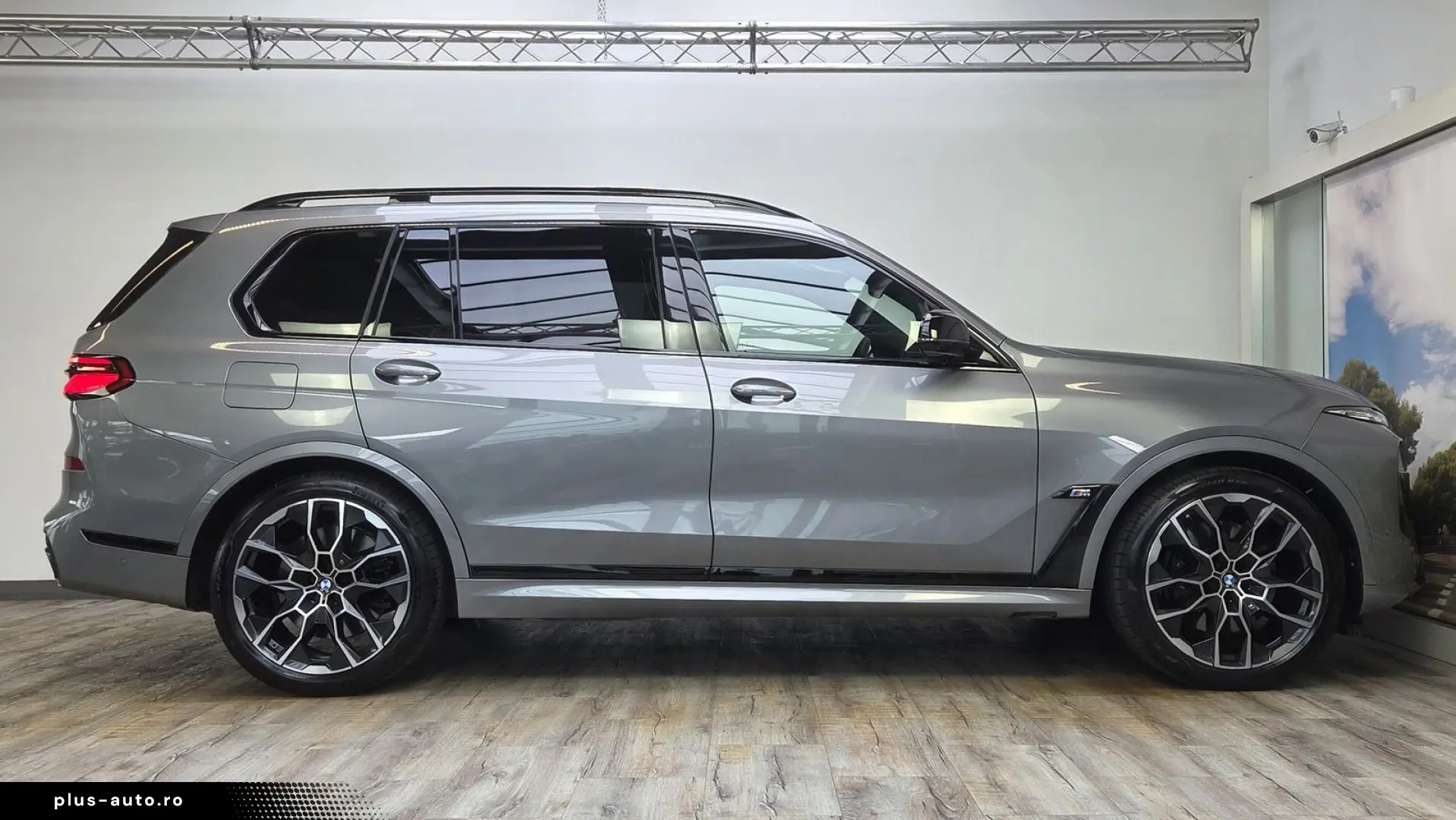 BMW X7 M60i Kristall Sky DrivePro AHK ACC Sitzlüft.