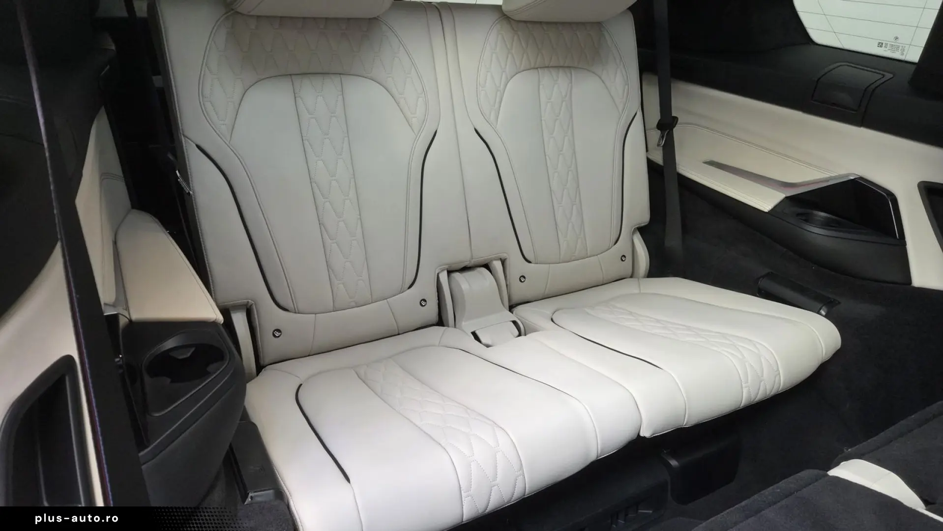 BMW X7 M60i Kristall Sky DrivePro AHK ACC Sitzlüft.