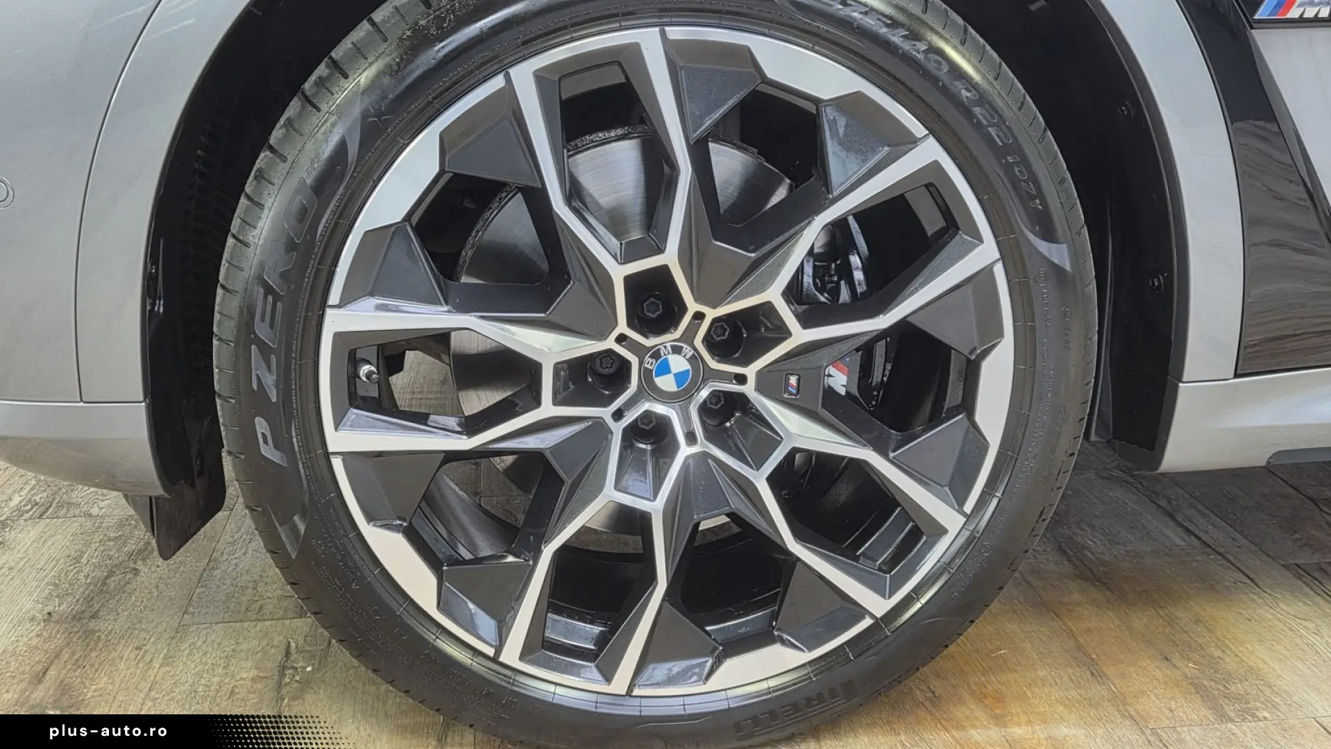 BMW X7 M60i Kristall Sky DrivePro AHK ACC Sitzlüft.