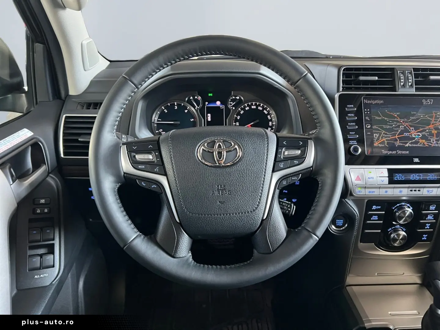 TOYOTA Land Cruiser 2.8 Executive  Pano RCam SHZ Leder