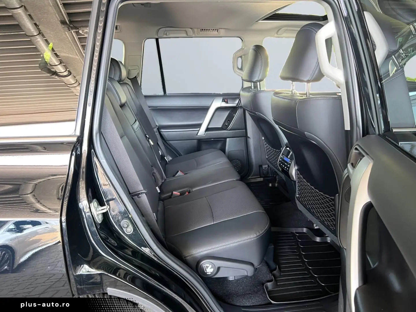 TOYOTA Land Cruiser 2.8 Executive  Pano RCam SHZ Leder