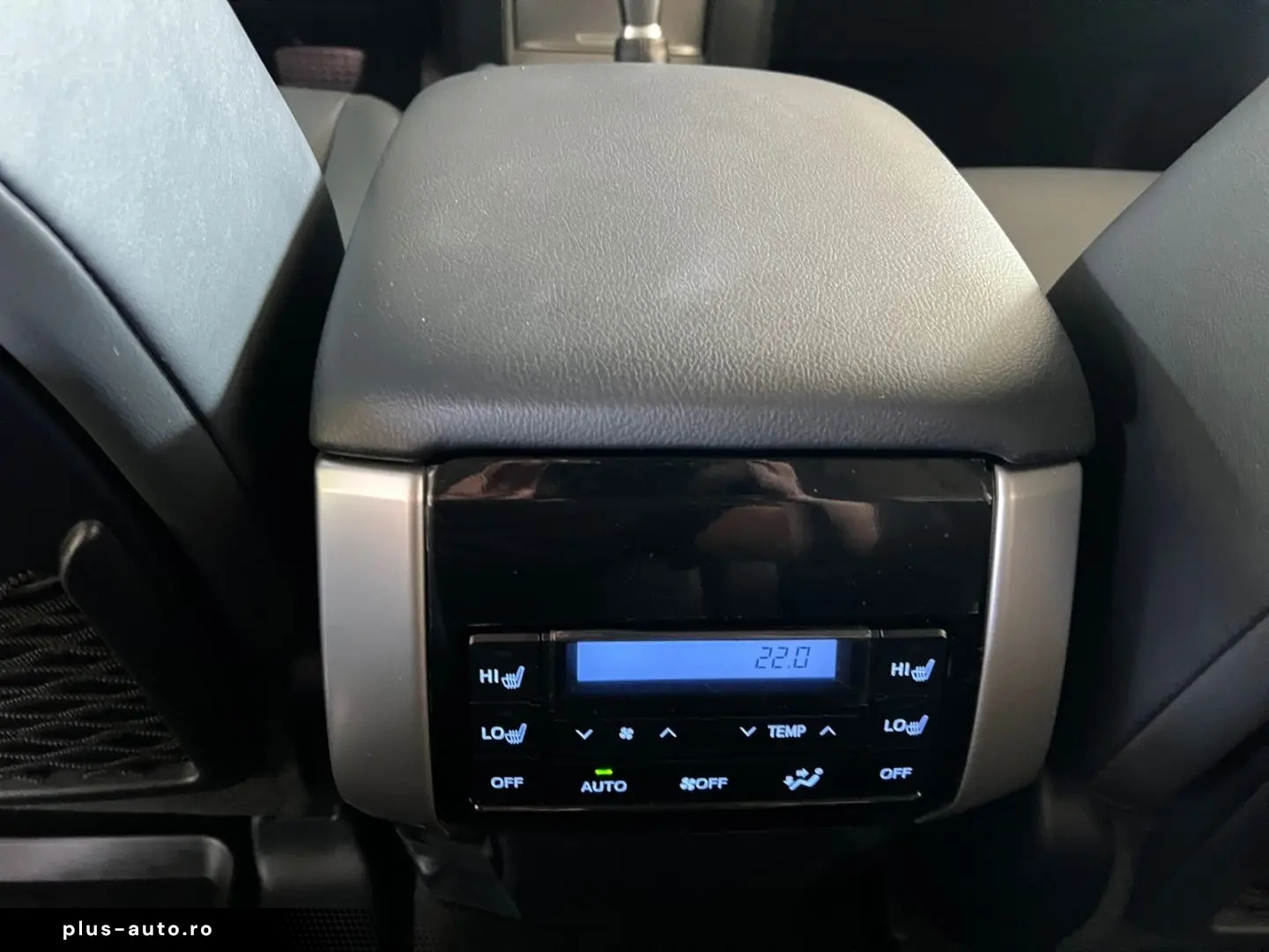 TOYOTA Land Cruiser 2.8 Executive  Pano RCam SHZ Leder
