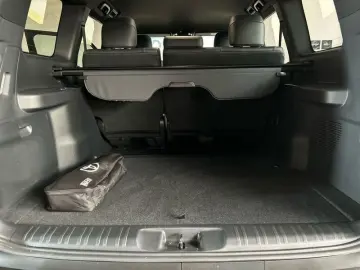 TOYOTA Toyota Land Cruiser 2.8 D-4D Adventure AWD Auto