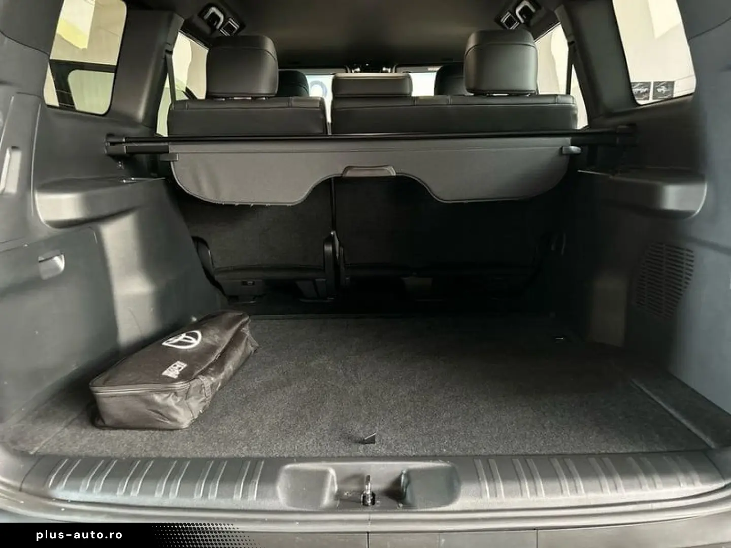 TOYOTA Toyota Land Cruiser 2.8 D-4D Adventure AWD Auto