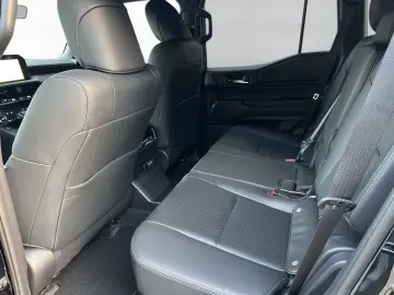 TOYOTA Land Cruiser Executive 2.8 AUTOM.  Diesel Mild H