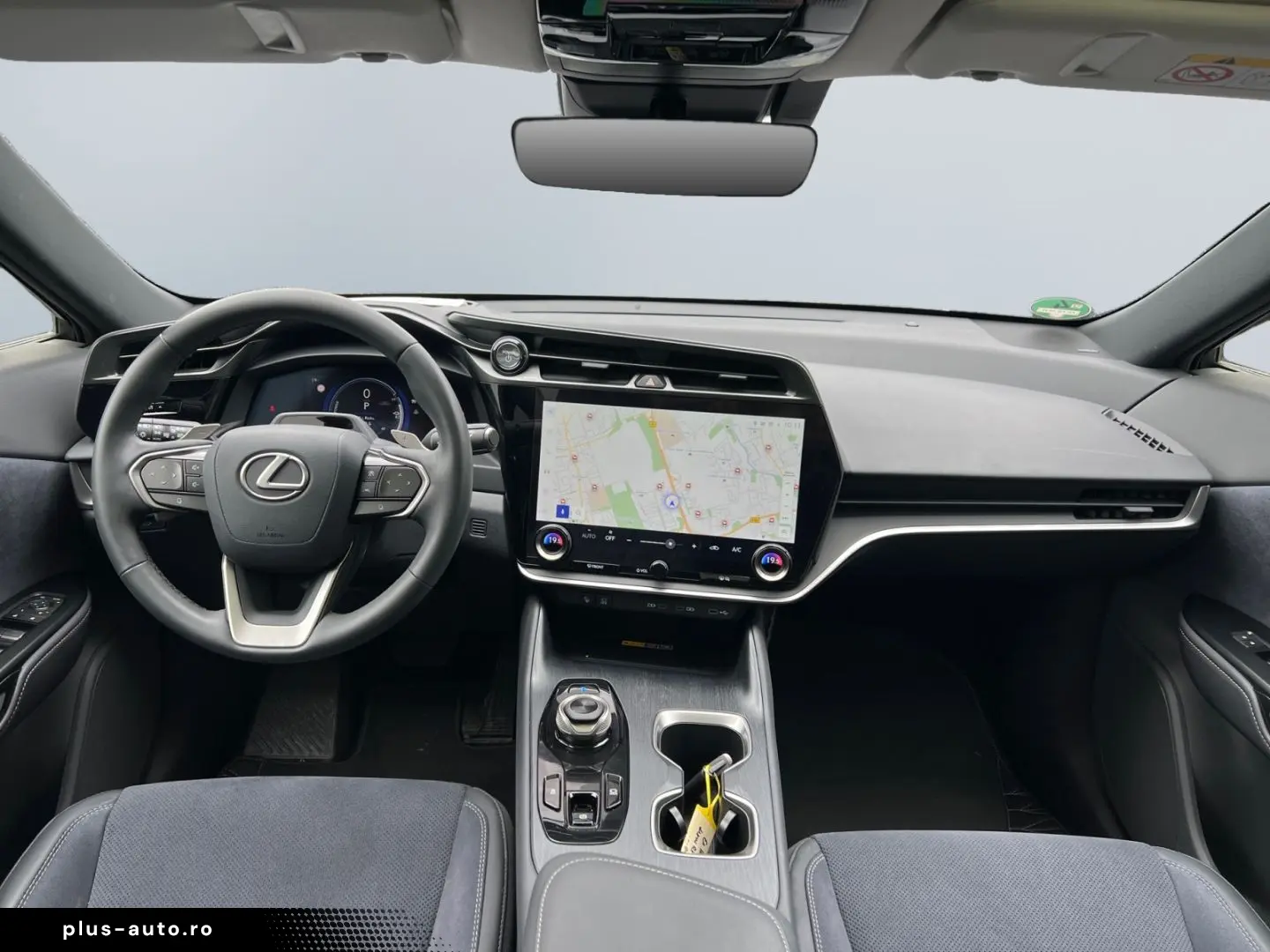 LEXUS RZ 450e DIRECT4  Luxury Paket Glasdach dimmbar