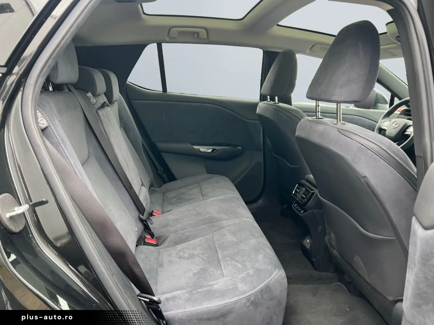 LEXUS RZ 450e DIRECT4  Luxury Paket Glasdach dimmbar